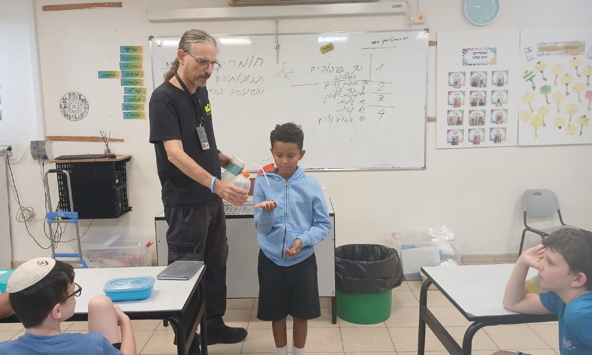 572123136_1174180541474667_9023499583350281078_n (1)