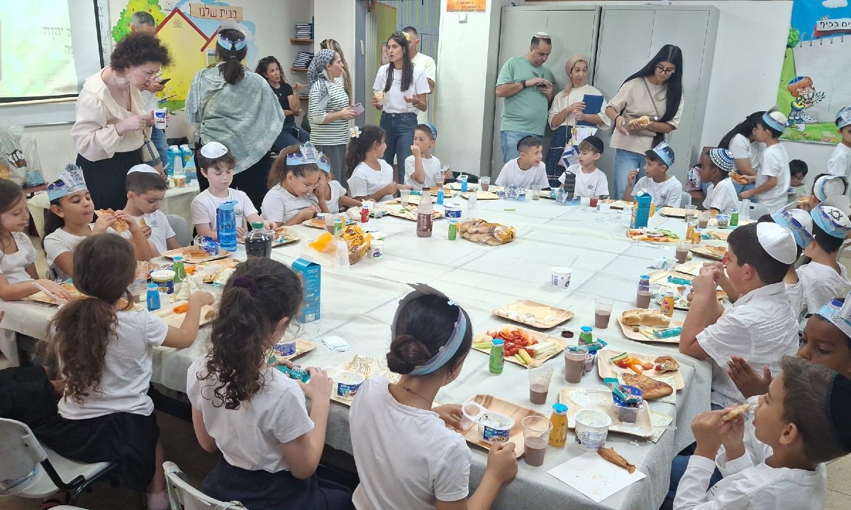 574312457_1174833624742692_6134707120652993168_n (1)